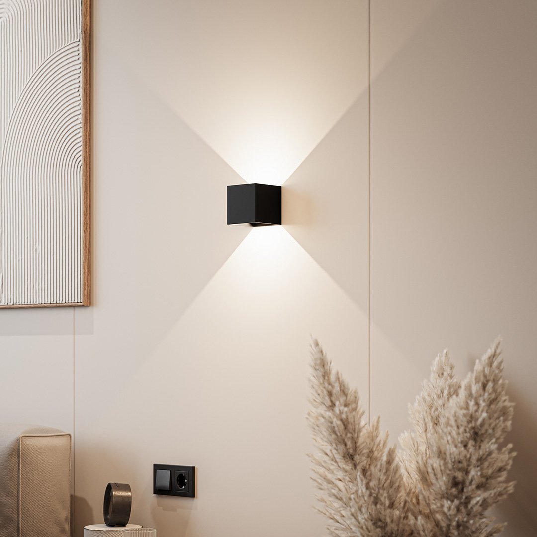 Norvo | LumiGuard - LED vegglampe med varm lys